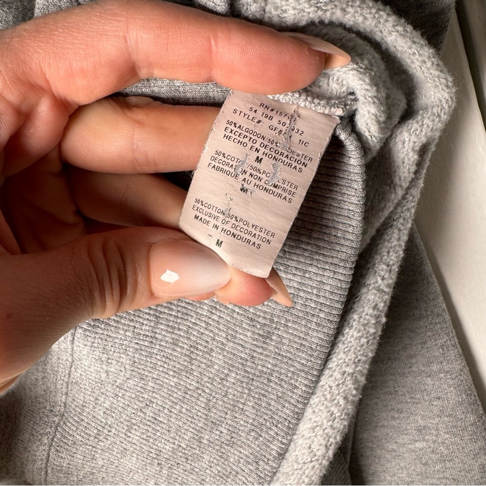 Champion Vintage Classic Gray Crewneck Sweatshirt Athleticwear Medium - Picture 10 of 11
